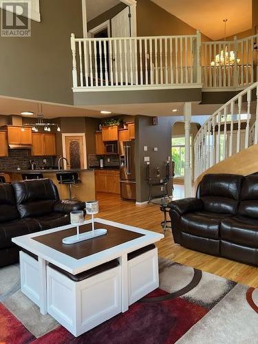 2874 Hilltop Road Lot# 15, Blind Bay, BC - Indoor Photo Showing Living Room