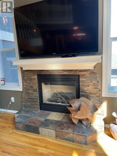 2874 Hilltop Road Lot# 15, Blind Bay, BC - Indoor Photo Showing Living Room With Fireplace