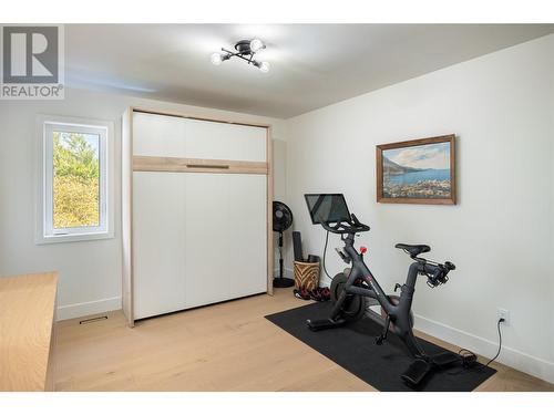 4796 Redridge Road, Kelowna, BC - Indoor Photo Showing Gym Room