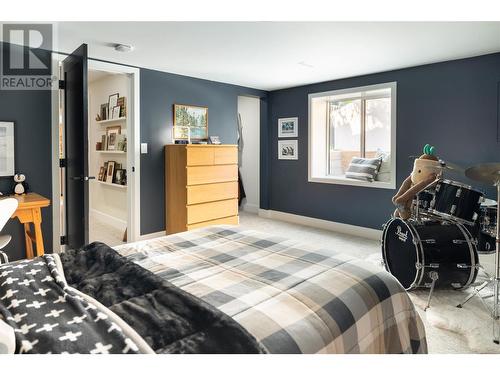 4796 Redridge Road, Kelowna, BC - Indoor Photo Showing Bedroom