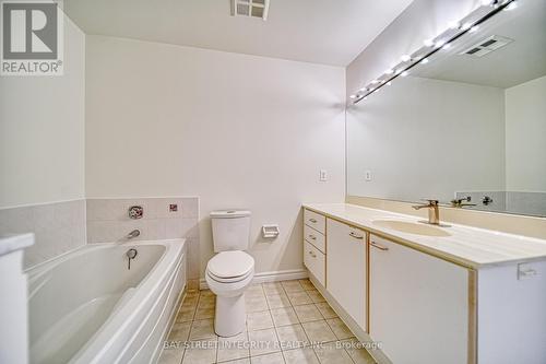 600 Grandview Way, Toronto (Willowdale East), ON - Indoor Photo Showing Bathroom