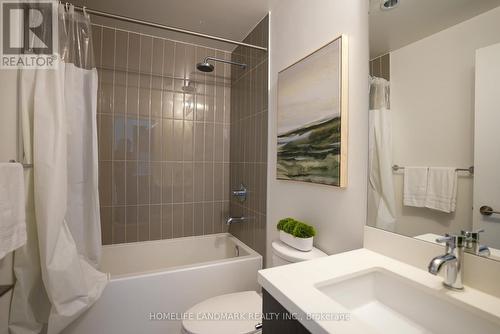 S1204 - 120 Bayview Avenue, Toronto (Waterfront Communities), ON - Indoor Photo Showing Bathroom