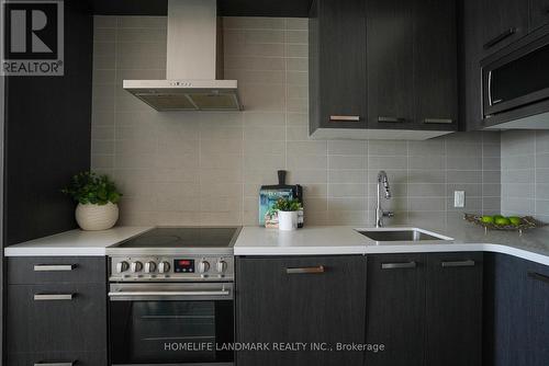 S1204 - 120 Bayview Avenue, Toronto (Waterfront Communities), ON - Indoor Photo Showing Kitchen With Upgraded Kitchen