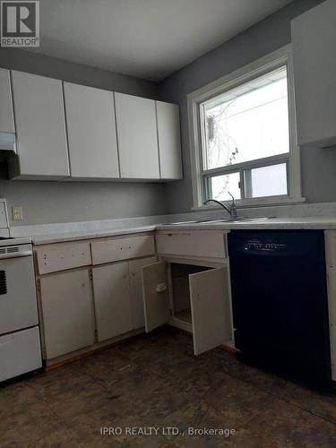 12 Harewood Avenue, Toronto (Cliffcrest), ON - Indoor Photo Showing Kitchen