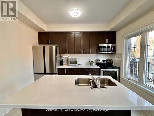 119 Ferris Square, Clarington (Courtice), ON - Indoor Photo Showing Kitchen With Stainless Steel Kitchen With Double Sink