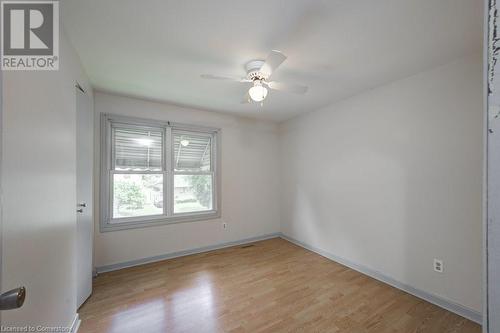 27 Edmunds Crescent, London, ON - Indoor Photo Showing Other Room