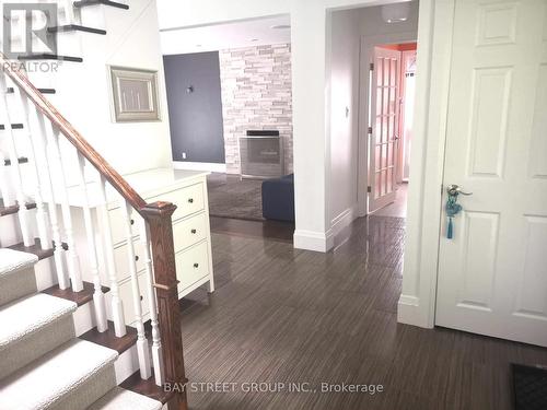 24 Avondale Crescent, Markham (Markham Village), ON - Indoor Photo Showing Other Room