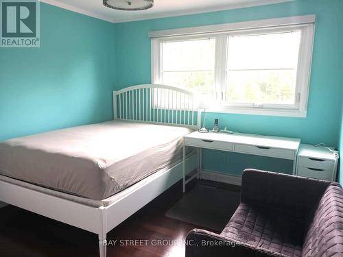 24 Avondale Crescent, Markham (Markham Village), ON - Indoor Photo Showing Bedroom