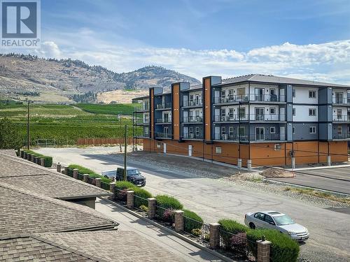 5803 Lakeshore Drive Unit# 3, Osoyoos, BC - Outdoor