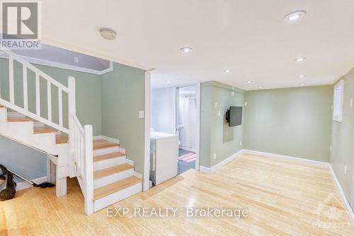 512 Mcleod Street, Ottawa, ON - Indoor Photo Showing Other Room