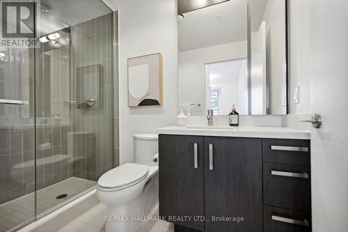 S216 - 120 Bayview Avenue, Toronto (Waterfront Communities), ON - Indoor Photo Showing Bathroom