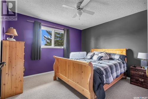 122 Meglund Place, Saskatoon, SK - Indoor Photo Showing Bedroom