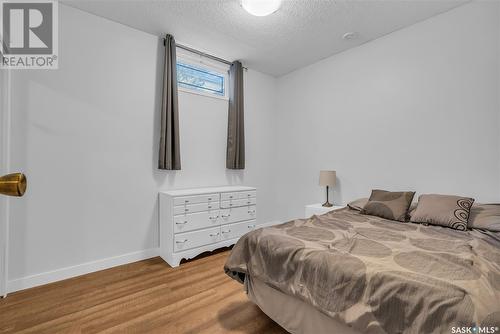 122 Meglund Place, Saskatoon, SK - Indoor Photo Showing Bedroom