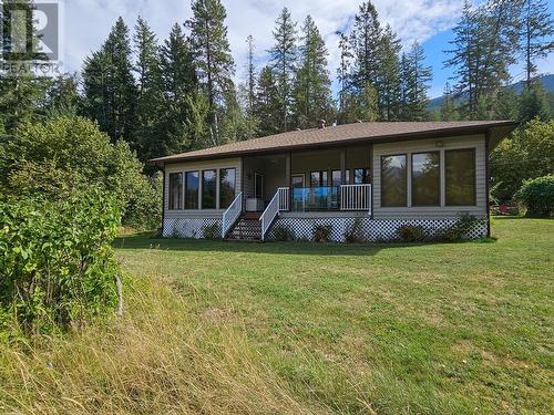 1283 Riondel Road, Riondel, BC - Outdoor With Deck Patio Veranda