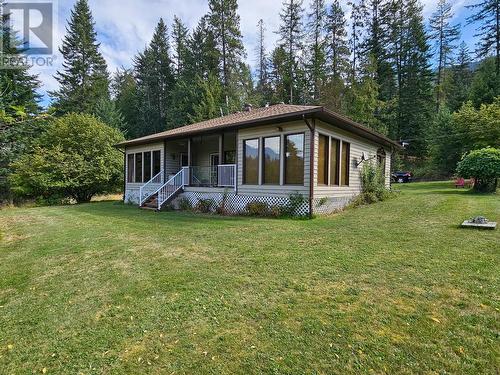 1283 Riondel Road, Riondel, BC - Outdoor With Deck Patio Veranda