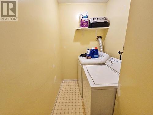 141 Blair Street, Quesnel, BC - Indoor Photo Showing Laundry Room