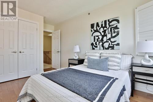 12 - 8 Brighton Place, Vaughan (Crestwood-Springfarm-Yorkhill), ON - Indoor Photo Showing Bedroom