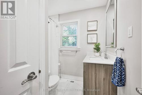 5992 19Th Avenue, Markham, ON - Indoor Photo Showing Bathroom