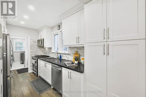 5992 19Th Avenue, Markham, ON - Indoor Photo Showing Kitchen With Upgraded Kitchen