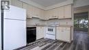 34 - 595 Third Street, London, ON  - Indoor Photo Showing Kitchen 