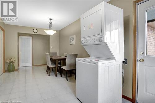 71 Alexander Avenue Unit# Upper, Cambridge, ON - Indoor Photo Showing Laundry Room