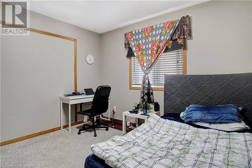 71 Alexander Avenue Unit# Upper, Cambridge, ON - Indoor Photo Showing Bedroom