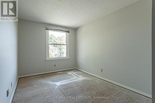 Bedroom 5 - 207 Mcmaster Court, London, ON - Indoor Photo Showing Other Room