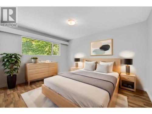 563 Poplar Road, Kelowna, BC - Indoor Photo Showing Bedroom