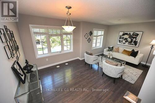 276 Ellen Davidson Drive, Oakville, ON - Indoor Photo Showing Living Room