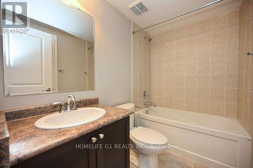 276 Ellen Davidson Drive, Oakville, ON - Indoor Photo Showing Bathroom