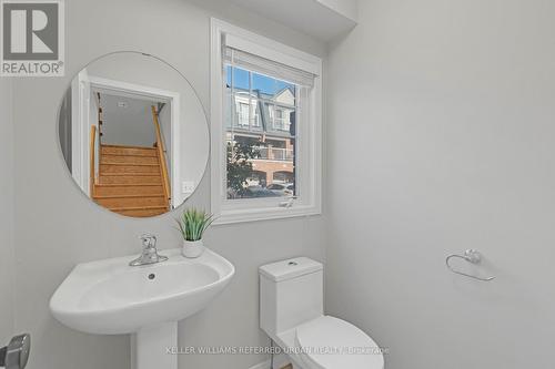 20 Lotus Street, Brampton, ON - Indoor Photo Showing Bathroom