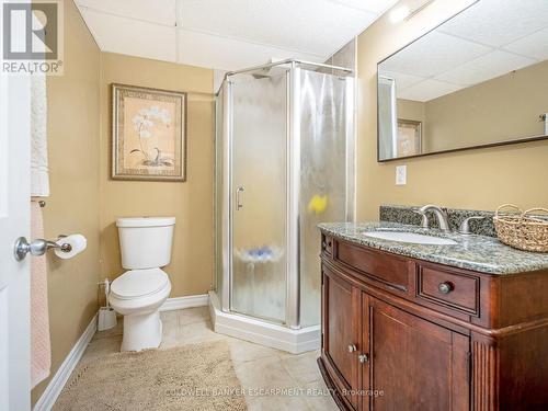 13716 22 Side Road, Halton Hills, ON - Indoor Photo Showing Bathroom