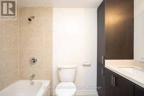 1001 - 3501 Glen Erin Drive, Mississauga (Erin Mills), ON - Indoor Photo Showing Bathroom