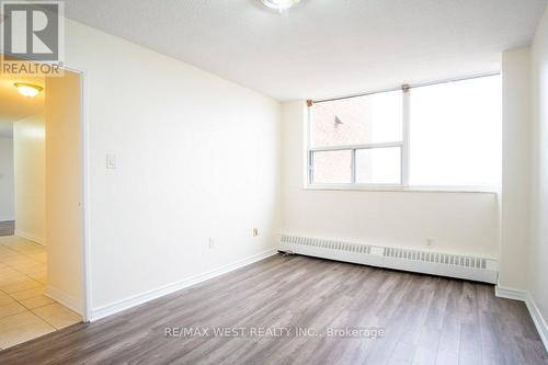 1001 - 3501 Glen Erin Drive, Mississauga (Erin Mills), ON - Indoor Photo Showing Other Room