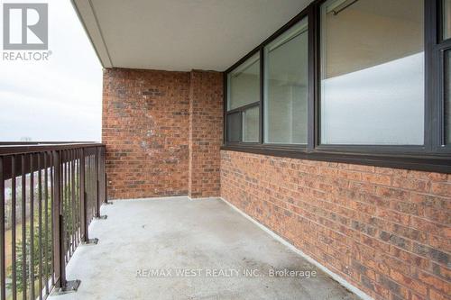 1001 - 3501 Glen Erin Drive, Mississauga (Erin Mills), ON - Outdoor With Exterior