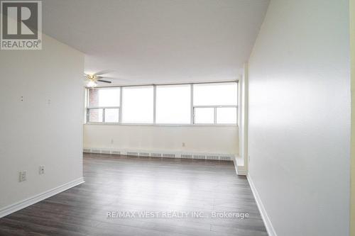 1001 - 3501 Glen Erin Drive, Mississauga (Erin Mills), ON - Indoor Photo Showing Other Room