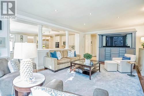 645 Canyon Street, Mississauga (Lorne Park), ON - Indoor Photo Showing Living Room