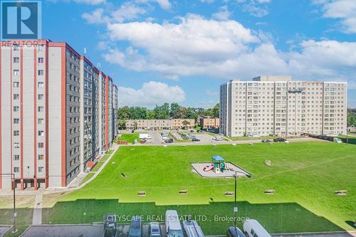 708 - 50 Lotherton Pathway, Toronto (Yorkdale-Glen Park), ON - Outdoor