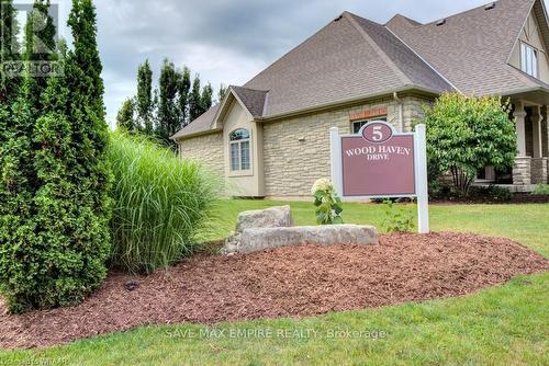 402 - 5 Wood Haven Drive, Tillsonburg, ON - Outdoor