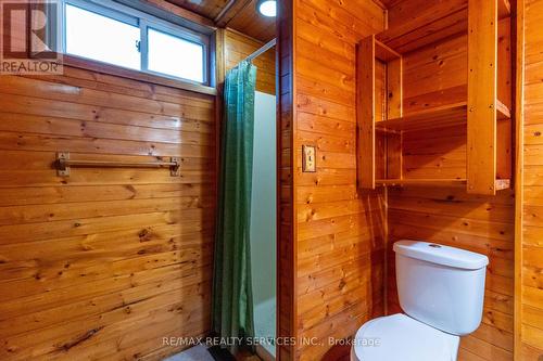 Basment - 560 Highpoint Avenue, Waterloo, ON - Indoor Photo Showing Bathroom