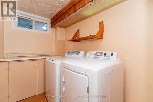 Basment - 560 Highpoint Avenue, Waterloo, ON - Indoor Photo Showing Laundry Room