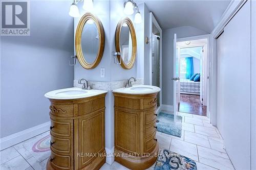 15 Oakridge Crescent, Port Colborne (Sugarloaf), ON - Indoor Photo Showing Bathroom