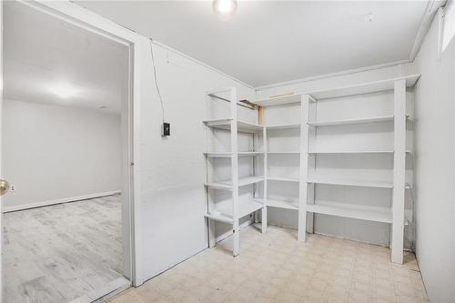 77 Greenford Drive, Hamilton, ON - Indoor With Storage