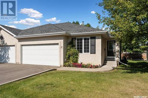 17 110 Banyan Crescent, Saskatoon, SK - Outdoor With Facade