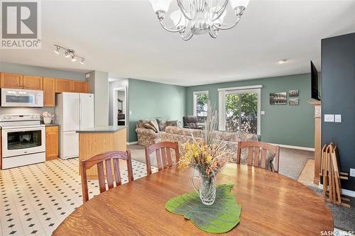 17 110 Banyan Crescent, Saskatoon, SK - Indoor Photo Showing Dining Room