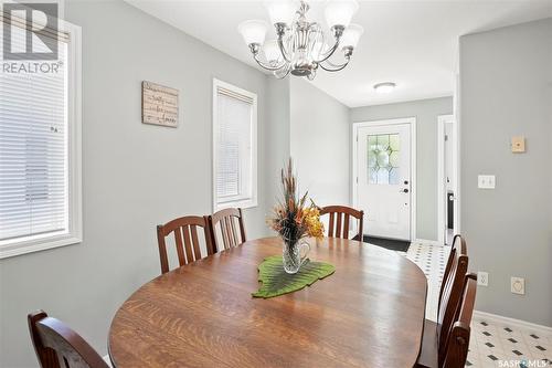 17 110 Banyan Crescent, Saskatoon, SK - Indoor Photo Showing Dining Room