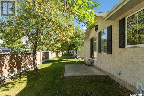 17 110 Banyan Crescent, Saskatoon, SK - Outdoor