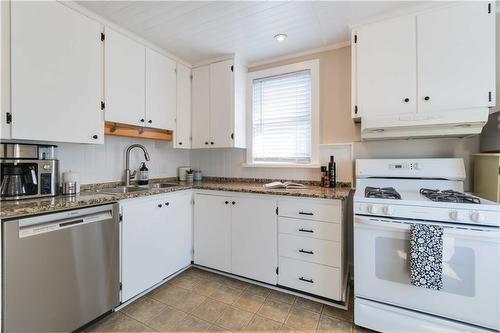 28 Walter Avenue S, Hamilton, ON - Indoor Photo Showing Kitchen With Double Sink