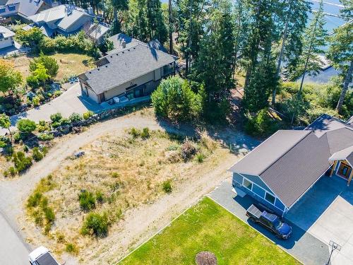 7340 Lakefront Dr, Lake Cowichan, BC 