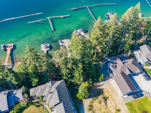 7340 Lakefront Dr, Lake Cowichan, BC 